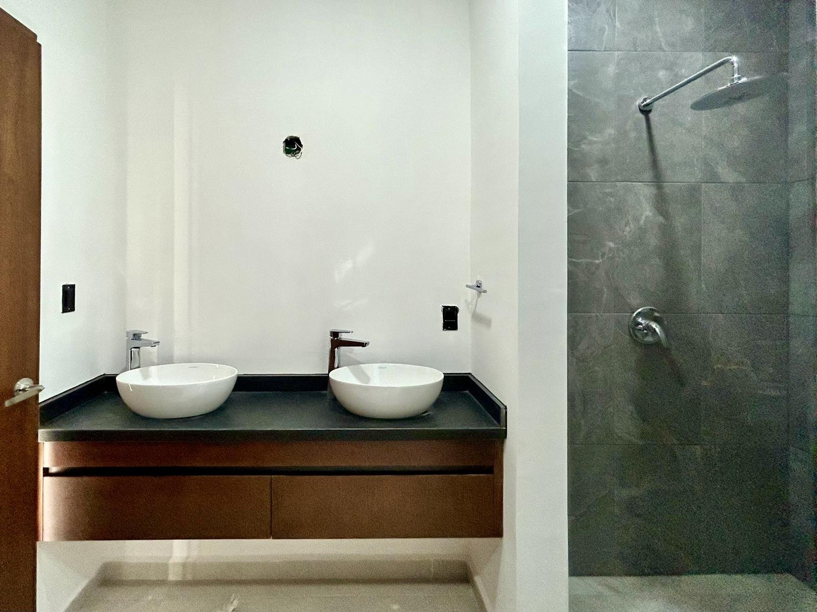 Casa Nueva en Venta Punta Tiburon