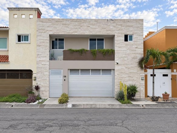 Casa en Venta Lomas Residencial
